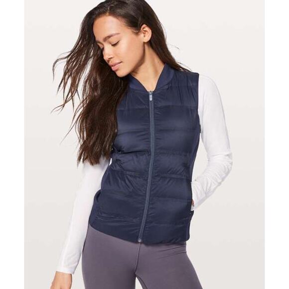 Lululemon Down & Around Vest Midnight Navy Blue Goose Down Filled EUC Athletic 4 - Picture 1 of 11